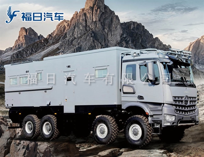 重卡越野房车
